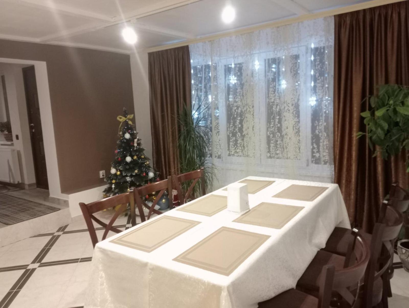 Pid Skeleyu Hotel Lazeshchyna Buitenkant foto